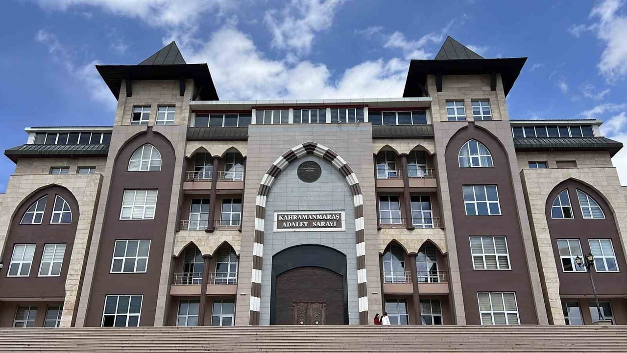 KAHRAMANMARAŞ MERKEZLİ MEYDANA GELEN DEPREMLERDE YIKILAN VE 44 KİŞİNİN YAŞAMINI YİTİRDİĞİ SAİT BEY...