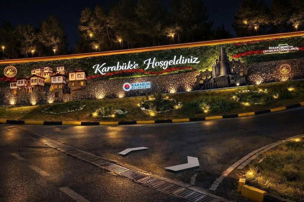 KARABÜK BELEDİYESİ, ŞEHİR GİRİŞLERİNDE CEPHE İYİLEŞTİRME VE PEYZAJ ÇALIŞMALARINA...