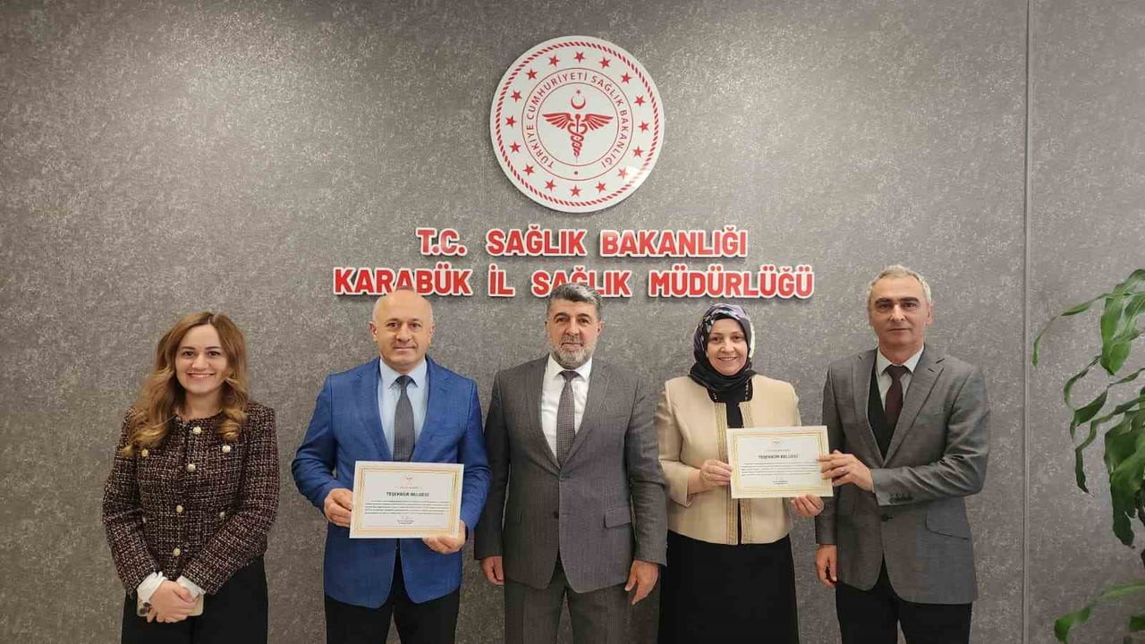 KARABÜK EĞİTİM VE ARAŞTIRMA HASTANESİ, SAĞLIK BAKANLIĞI TARAFINDAN YÜRÜTÜLEN "ANNE SÜTÜNÜN TEŞVİKİ...