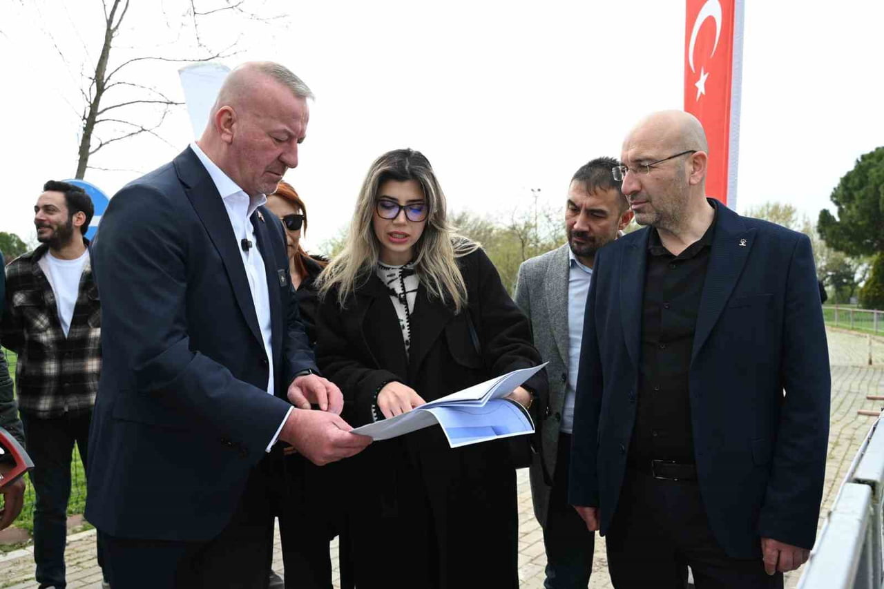 KARACABEY BELEDİYESİ, İLÇEYE MODERN BİR SOSYAL YAŞAM ALANI KAZANDIRACAK HAMAM-SAUNA, KAFETERYA VE...