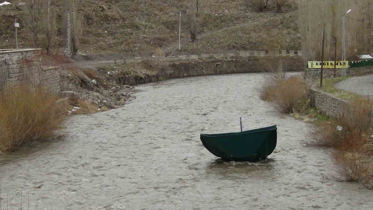 KARS’TA HAVA SICAKLIKLARININ ARTMASIYLA BİRLİKTE ERİYEN KARLAR VE SON GÜNLERDE ETKİLİ OLAN...