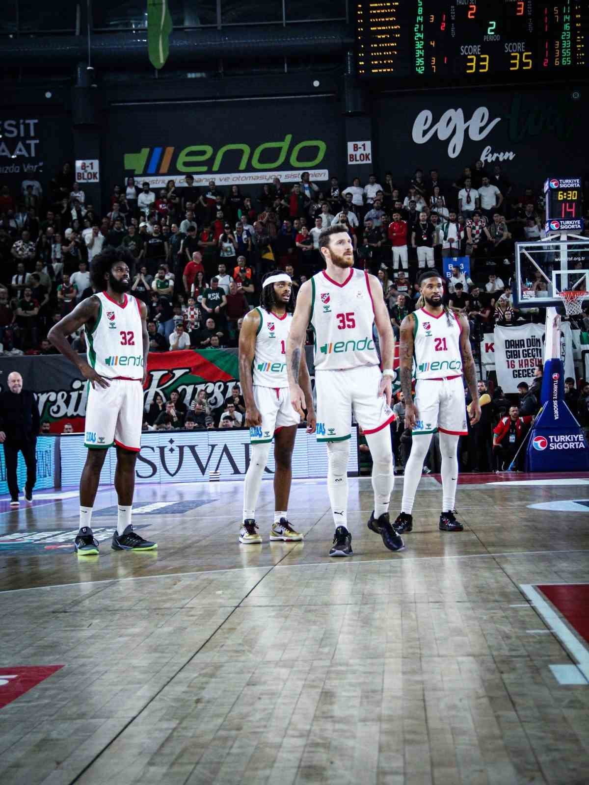 KARŞIYAKA BASKETBOL, LİGDE KALMA İDDİASINI SÜRDÜRDÜ
