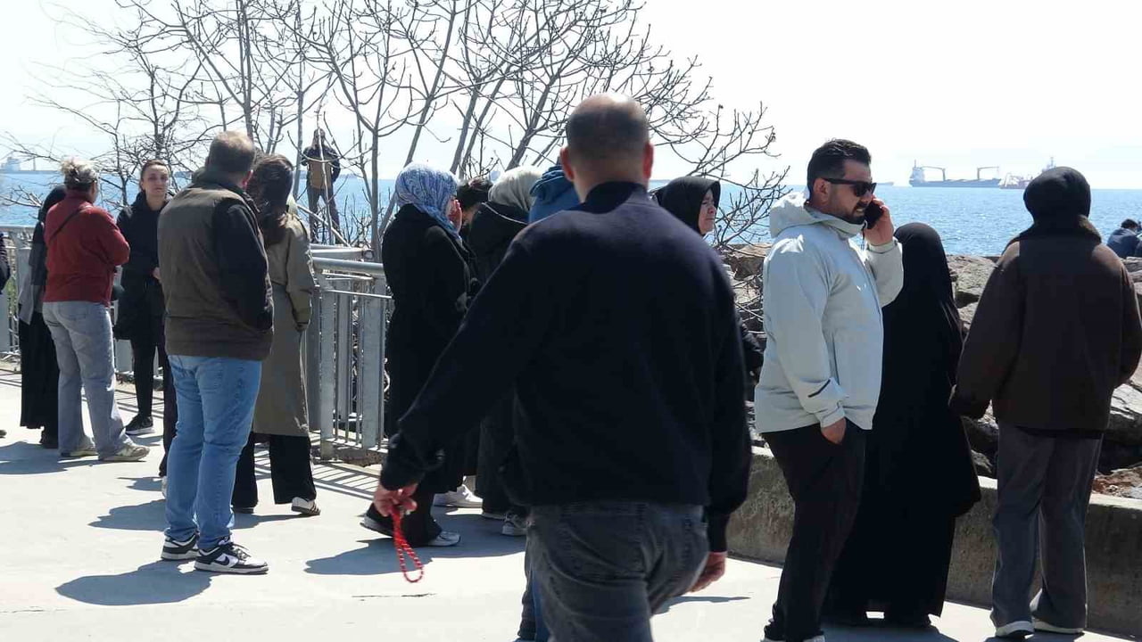 KARTAL’DA 28 MART’TA DENİZE AÇILDIKTAN SONRA KAYBOLAN 50 YAŞINDAKİ TEKİN TAŞKULU’NU ARAMA...