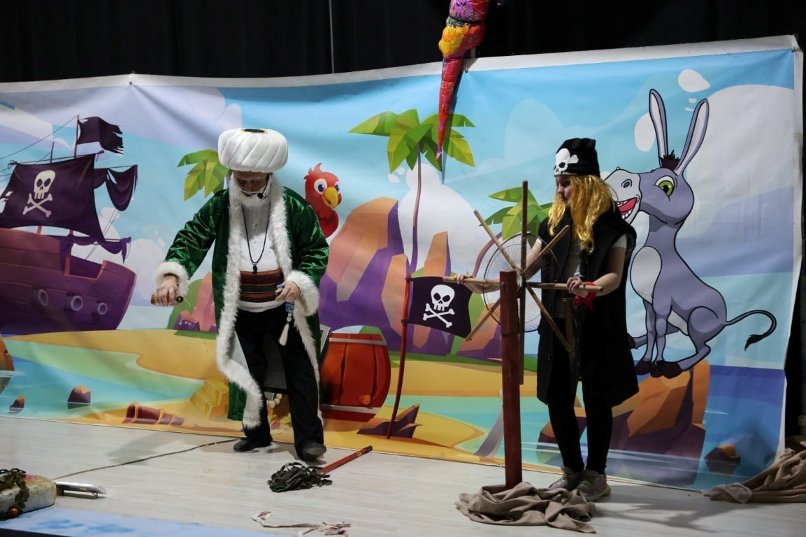 KARTEPE BELEDİYESİ TARAFINDAN DÜZENLENEN HAFTA SONU ETKİNLİKLERİ KAPSAMINDA SAHNELENEN "NASRETTİN...