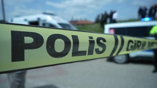 Kasksız elektrikli motosiklet kullandı, kazada can verdi