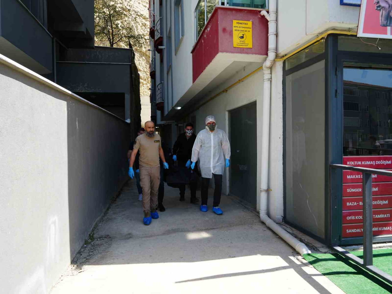 KASTAMONU’DA 8 AYLIK HAMİLE EŞİNİ ÖLDÜRDÜKTEN SONRA 10 GÜNDEN FAZLA CESEDİYLE AYNI EVDE KALAN...