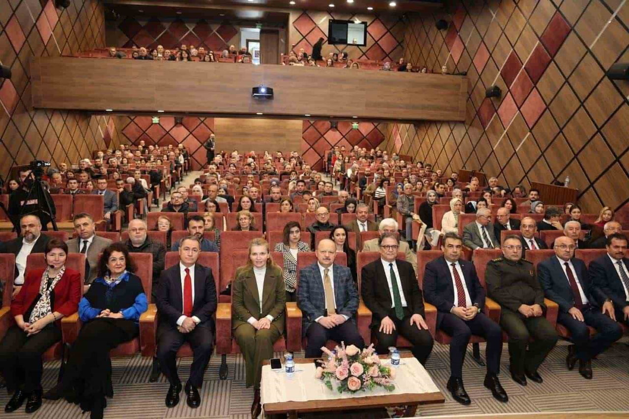 KASTAMONU İL MİLLİ EĞİTİM MÜDÜRLÜĞÜ TARAFINDAN SON YILLARDA ARTIŞ GÖSTEREN AKRAN ZORBALIĞINA KARŞI...