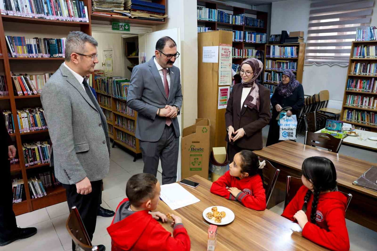 KASTAMONU’NUN TAŞKÖPRÜ İLÇESİNDE İLÇE HALK KÜTÜPHANESİ TARAFINDAN KÜTÜPHANELER HAFTASI KAPSAMINDA...