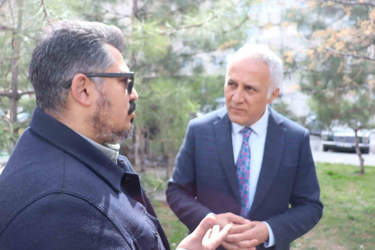 KAYSERİ'DE BİR TÜKETİCİNİN, ÖZEL OKULA VERDİĞİ PARANIN İADESİNİN GÖRÜLDÜĞÜ TÜKETİCİ MAHKEMESİNDEKİ...