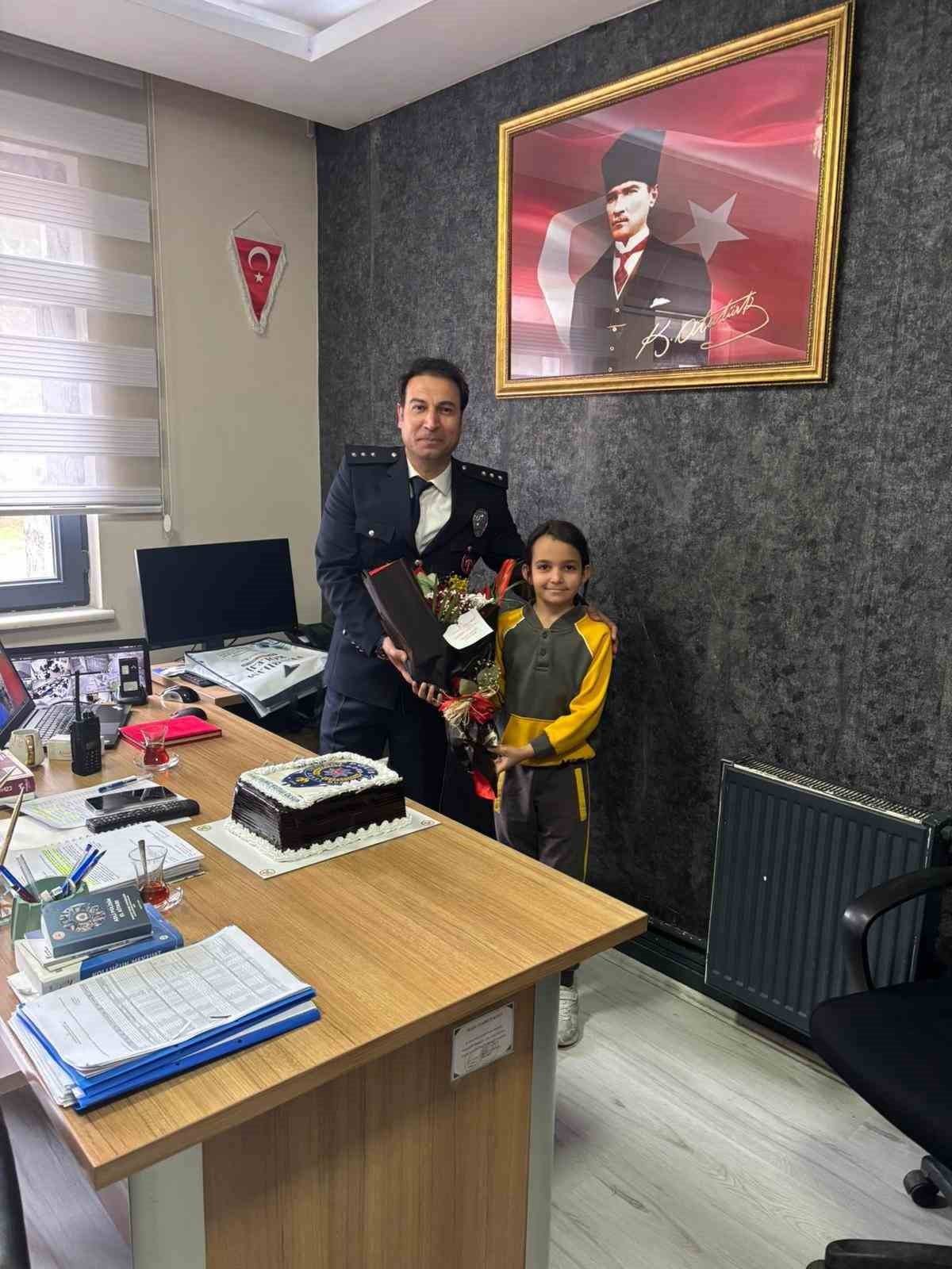 KAYSERİ'DE YILDIRIM BEYAZIT MAHALLESİ SAKİNLERİ; TÜRK POLİS TEŞKİLATI'NIN KURULUŞUNUN 181. KURULUŞ...