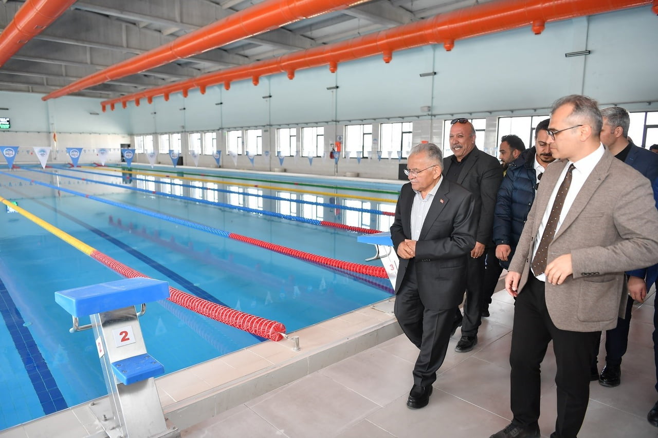 KAYSERİ BÜYÜKŞEHİR BELEDİYE BAŞKANI DR. MEMDUH BÜYÜKKILIÇ, ERCİYES YÜKSEK İRTİFA KAMP MERKEZİ’NDE...