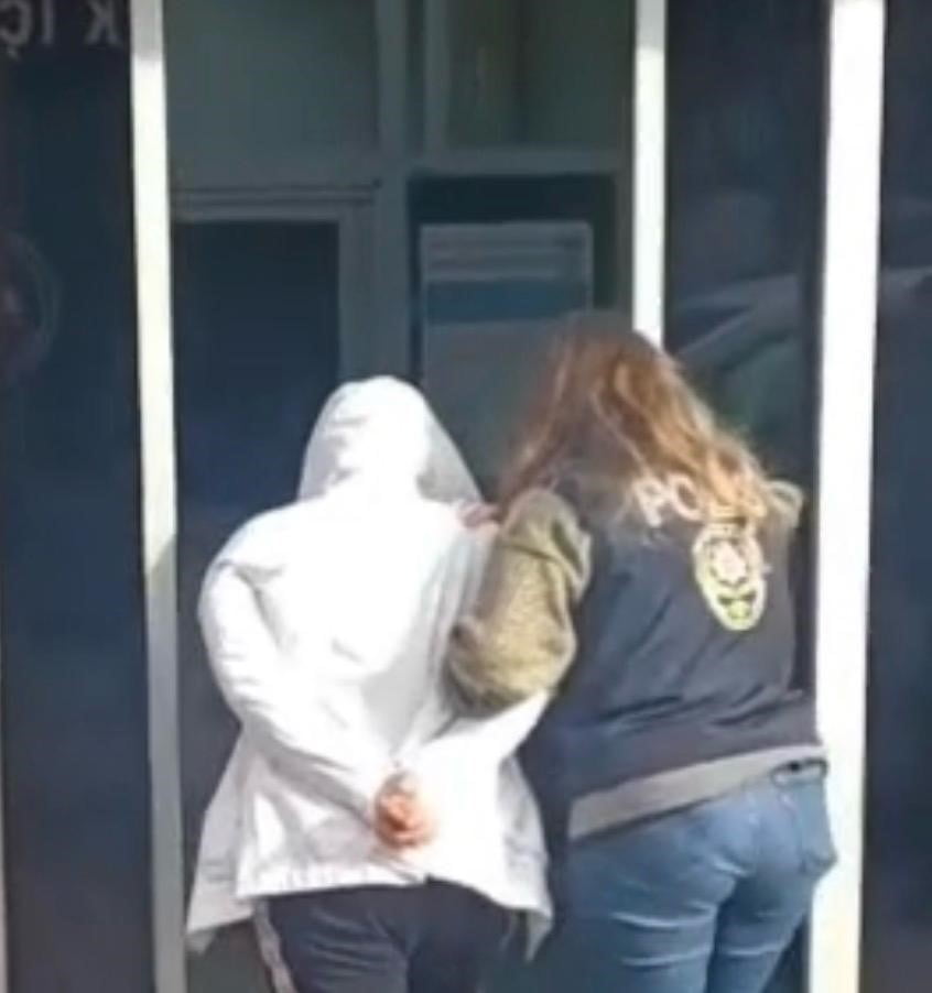 KAYSERİ’DE POLİS EKİPLERİ TARAFINDAN YAPILAN ÇALIŞMALARDA, HAKKINDA ‘HIRSIZLIK’ SUÇUNDAN 43 YIL 5...