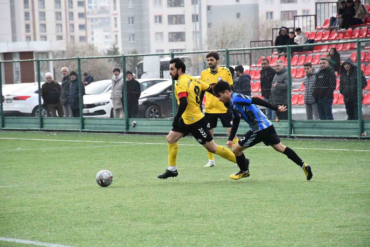 KAYSERİ ŞEKER MUSTAFA KILIÇ SÜPER AMATÖR KÜME’DE SON HAFTA MAÇLARI YARIN OYNANACAK.