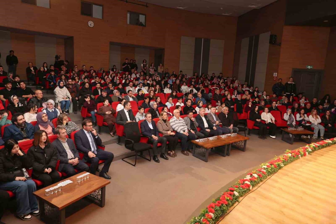 KAYSERİ VALİLİĞİ HİMAYESİNDE VE MELİKGAZİ BELEDİYESİ İŞ BİRLİĞİNDE HAYATA GEÇİRİLEN MEKTEP...