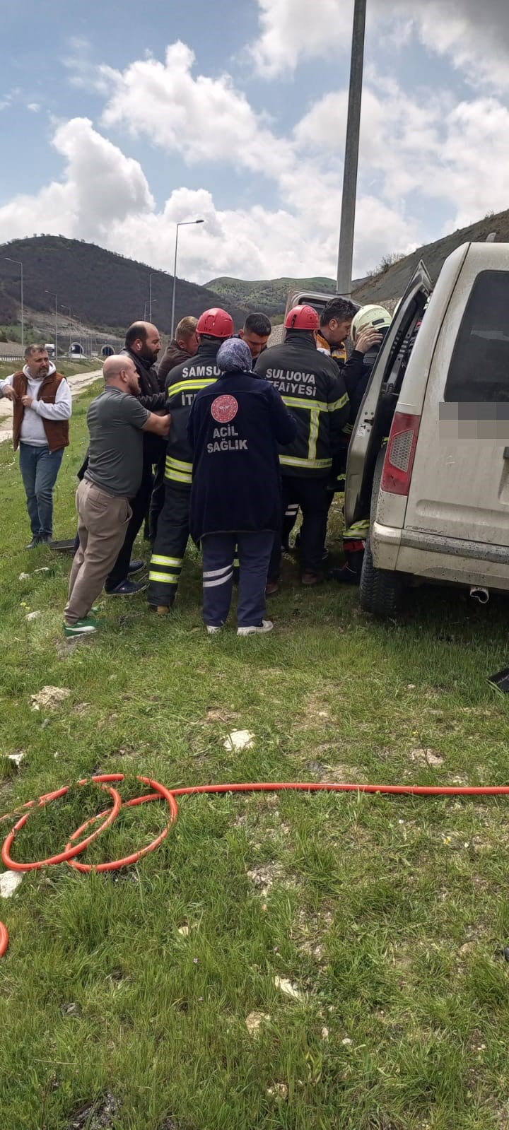 KAZANIN BİLDİRİLMESİ ÜZERİNE OLAY YERİNE POLİS, ACİL SAĞLIK VE İTFAİYE EKİPLERİ SEVK EDİLDİ....