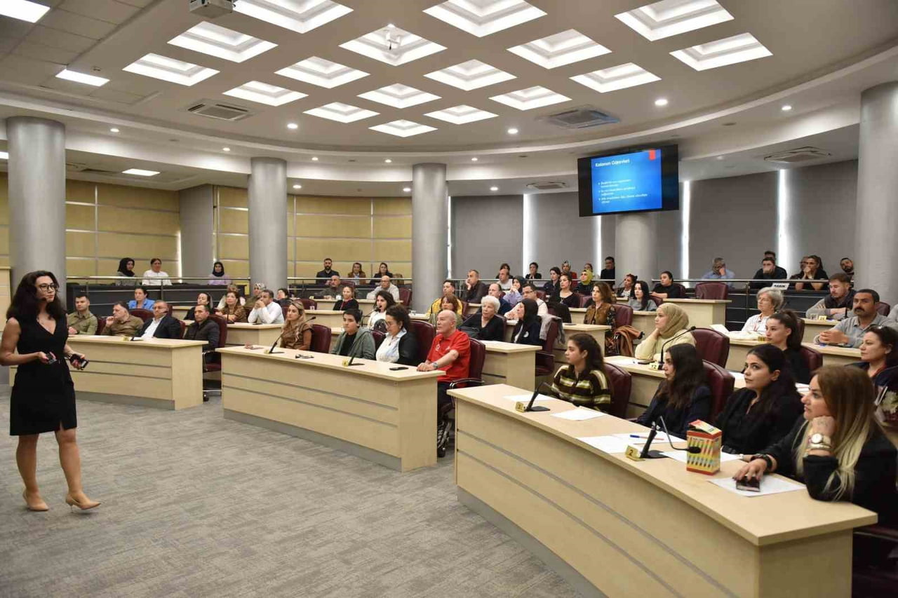 KEPEZ BELEDİYESİ, YAŞLI DOSTU KEPEZ PROJESİ KAPSAMINDA KOLON KANSERİ FARKINDALIK HAFTASI’NDA...