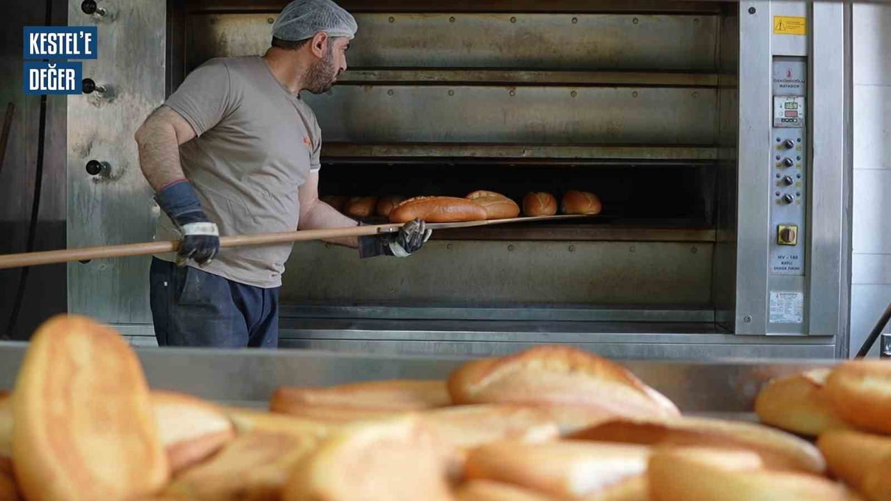 KESTEL BELEDİYESİ, SOSYAL BELEDİYECİLİK ANLAYIŞI DOĞRULTUSUNDA HAYATA GEÇİRDİĞİ ÜCRETSİZ EKMEK...