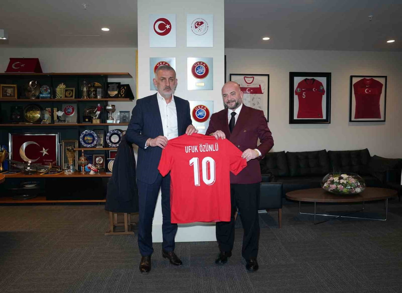 KIRKPINAR AĞASI UFUK ÖZÜNLÜ, TÜRKİYE FUTBOL FEDERASYONU BAŞKANI İBRAHİM ETHEM HACIOSMANOĞLU VE...