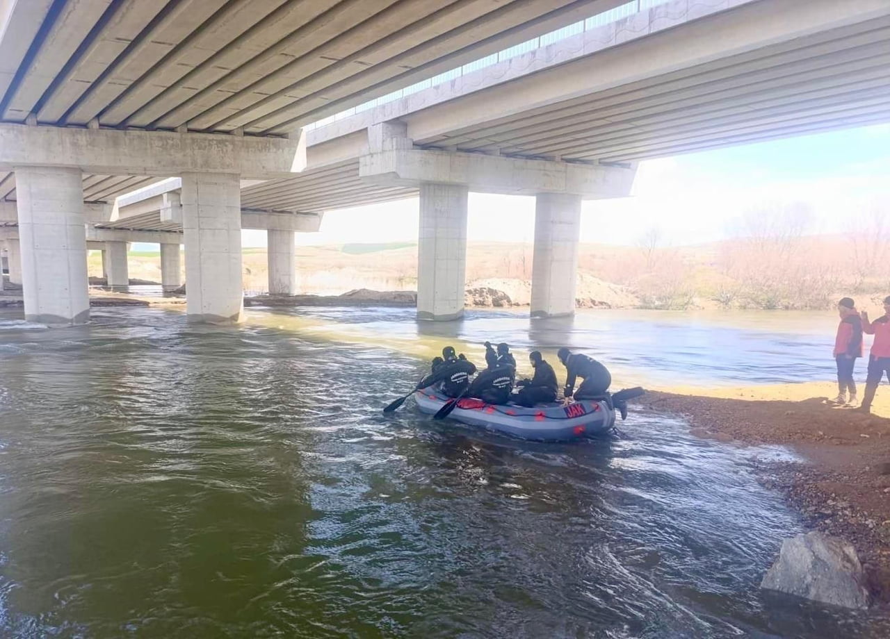 KIRŞEHİR’DE KAYBOLAN RAMAZAN KARAASLAN’I ARAMA ÇALIŞMALARI BEŞİNCİ GÜNÜNDE DE...