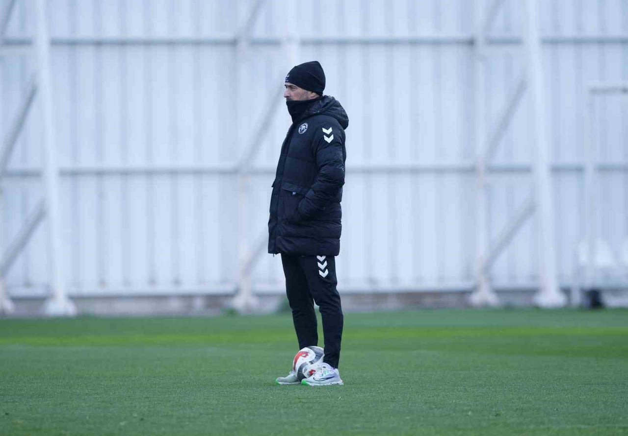 KONYASPOR, TRENDYOL SÜPER LİG’İN 29. HAFTASINDA FATİH KARAGÜMRÜK’Ü KONUK EDECEĞİ KARŞILAŞMANIN...