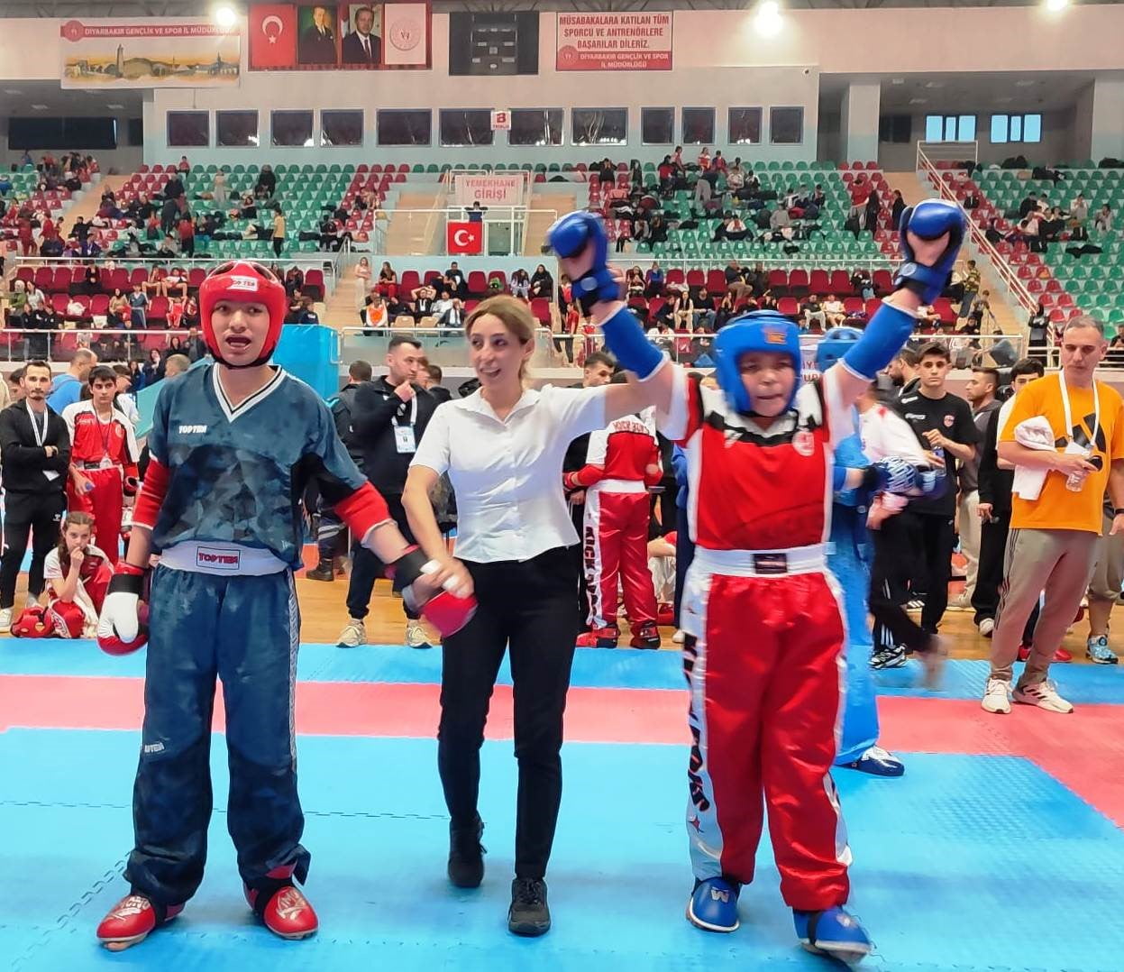 KÖRFEZ GENÇLERBİRLİĞİ SPOR KULÜBÜNÜN GENÇ SPORCULARI RAFET EREN AYTEKİN VE POYRAZ EGE EROL...