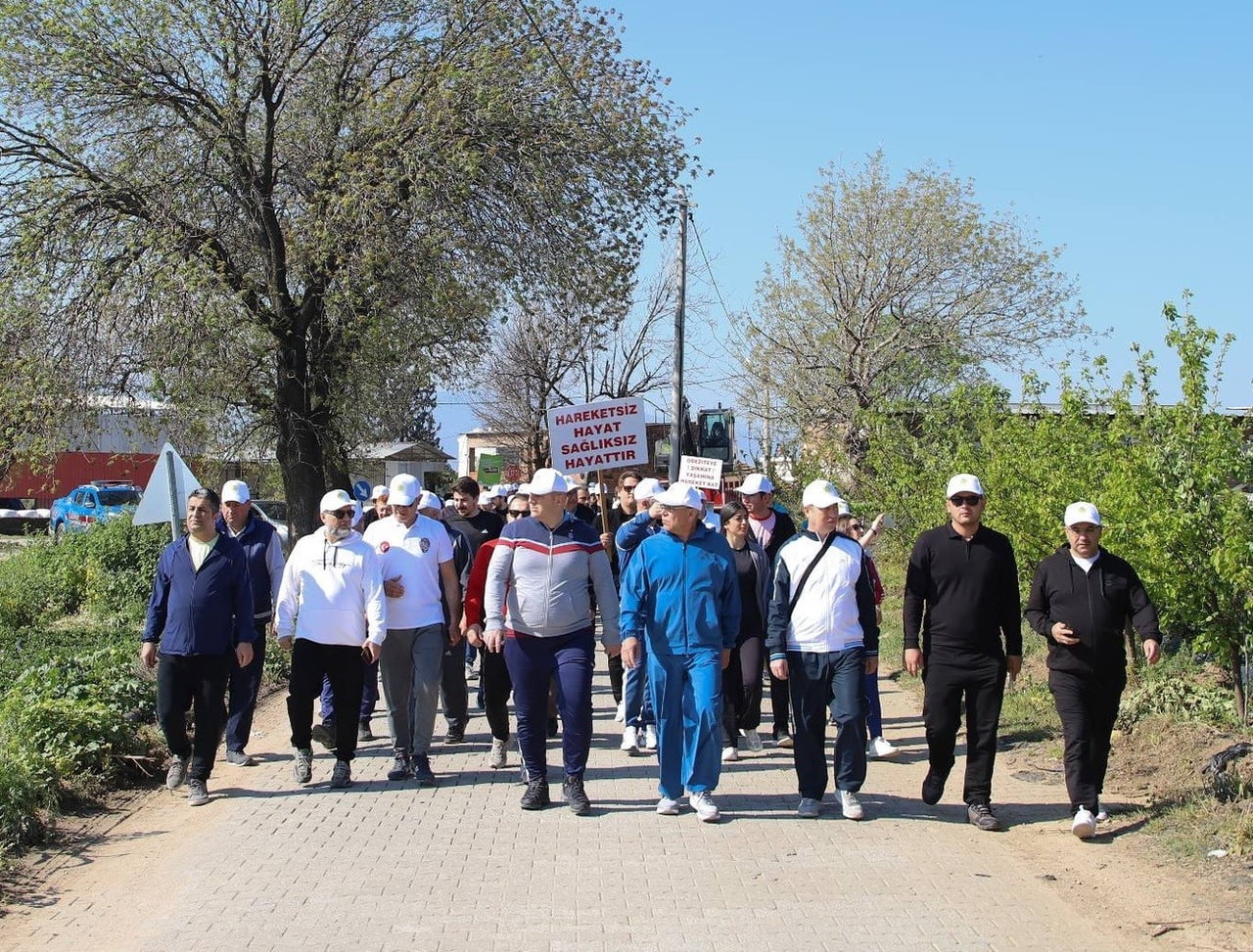 KÖŞK'TE 'SAĞLIKLI YAŞAM YÜRÜYÜŞÜ' ETKİNLİĞİ YAPILDI
