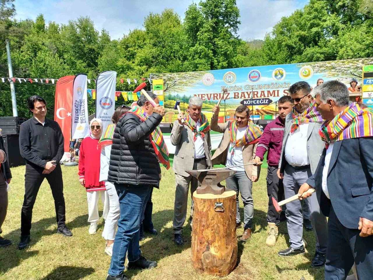 KÖYCEĞİZ’DE NEVRUZ BAYRAMI COŞKUYLA KUTLANDI