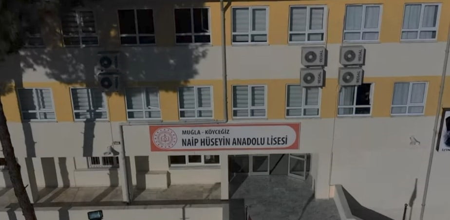KÖYCEĞİZ NAİP HÜSEYİN ANADOLU LİSESİ, 5. GRUP HAREKETLİLİK PROGRAMI İLE 2 ÖĞRETMEN VE 7...