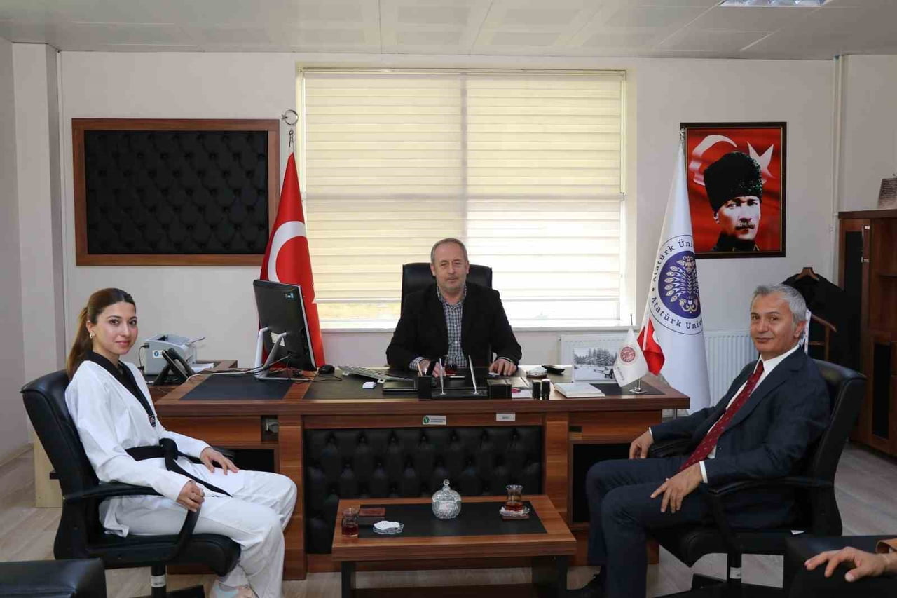 KÜBRANUR SARITAÇ, ATATÜRK ÜNİVERSİTESİ TAEKWONDO TAKIMI ADINA ÖNEMLİ BİR BAŞARIYA İMZA ATTI. OLTU...
