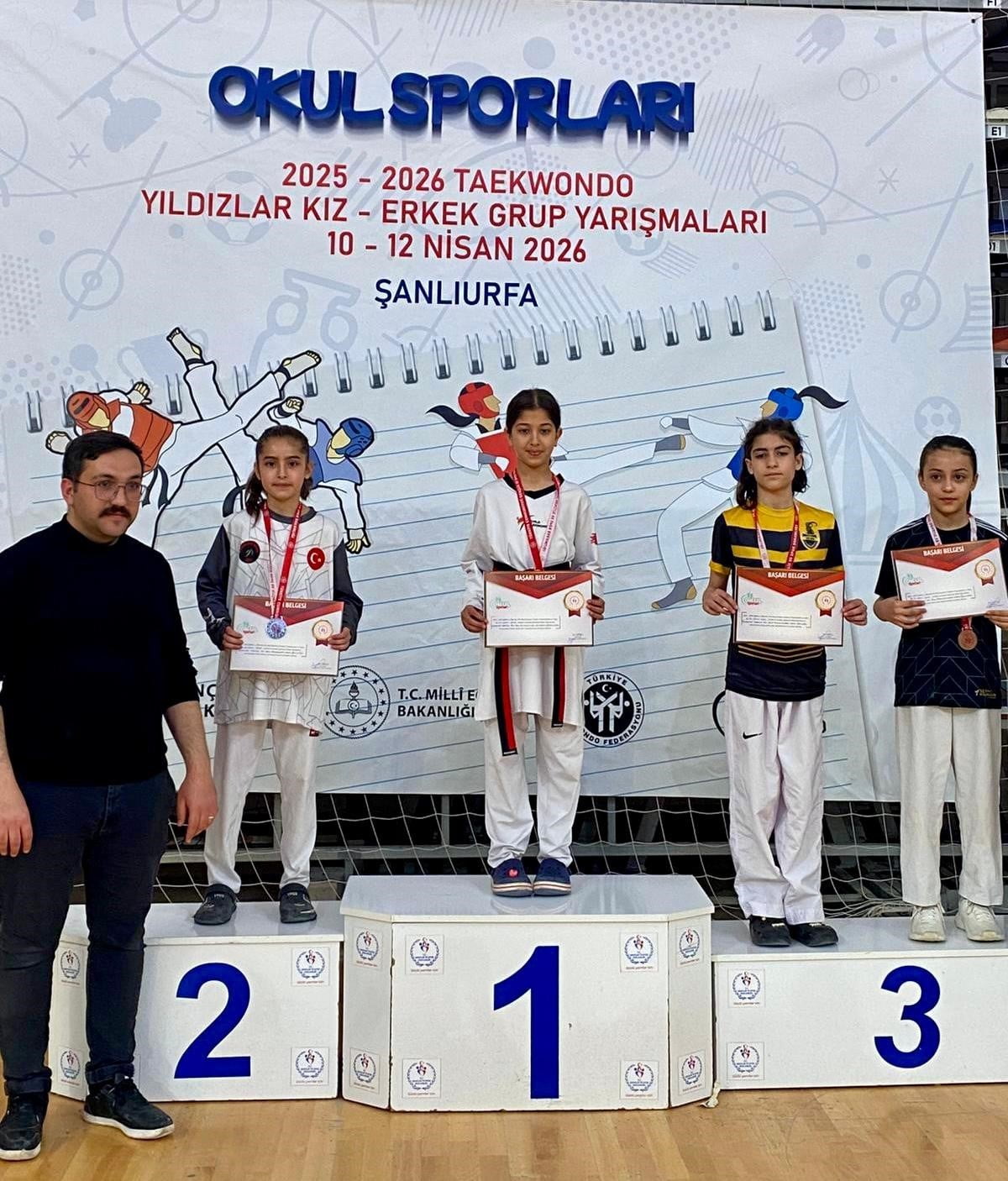 KUL SPORLARI YILDIZLAR TAEKWONDO YARI FİNAL MÜSABAKALARINDA NİĞDE’Yİ TEMSİL EDEN SPORCULAR DERECE...