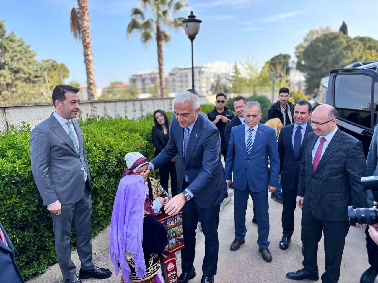 KÜLTÜR VE TURİZM BAKANI ERSOY, OSMANİYE’DE