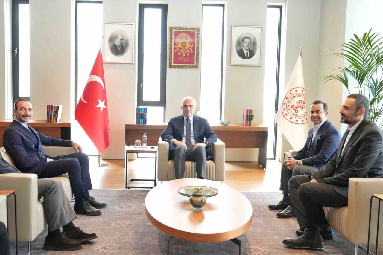 KÜLTÜR VE TURİZM BAKANI MEHMET NURİ ERSOY, İSRAİLLİ BAKAN BEN-GVİR'İN HEDEF ALDIĞI OYUNCU GÖRKEM...