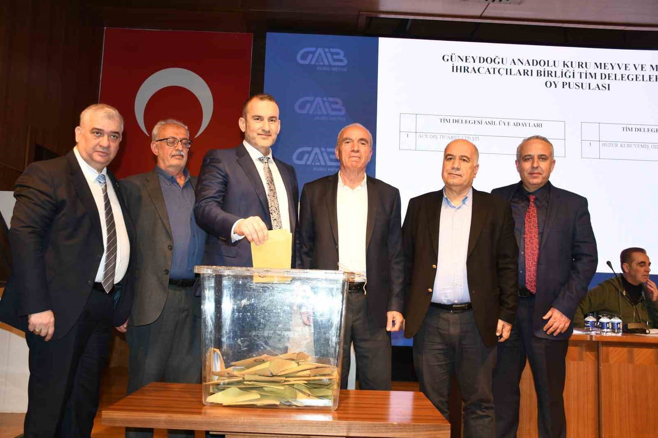 KURU MEYVE VE MAMULLERİ İHRACATÇILARI BİRLİĞİ’NDE YENİ DÖNEM