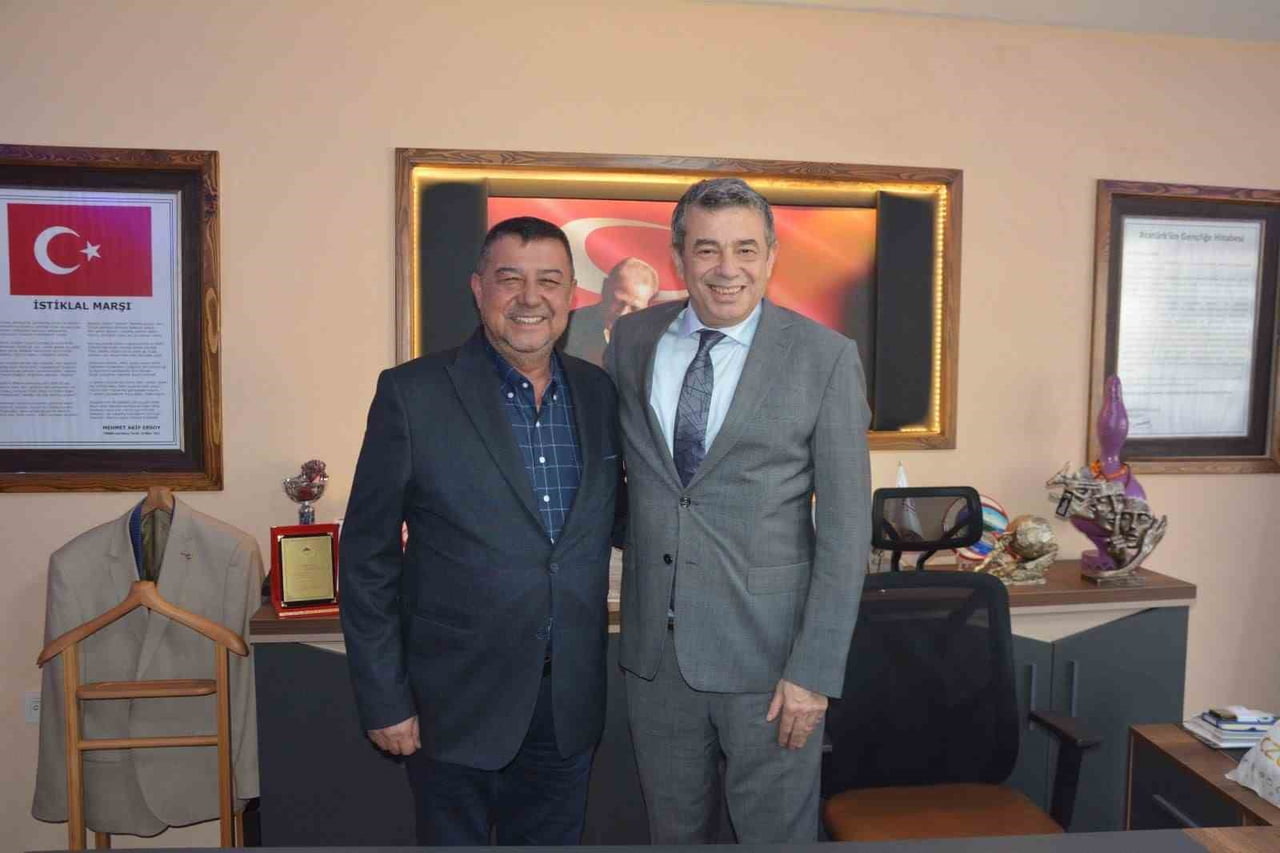 KUŞADASI'NDA ODA ZİYARETLERİNDE BULUNAN AYESOB BAŞKANI MUHAMMET ALİ KÜNKCÜ, ESNAF TEMSİLCİLERİYLE...