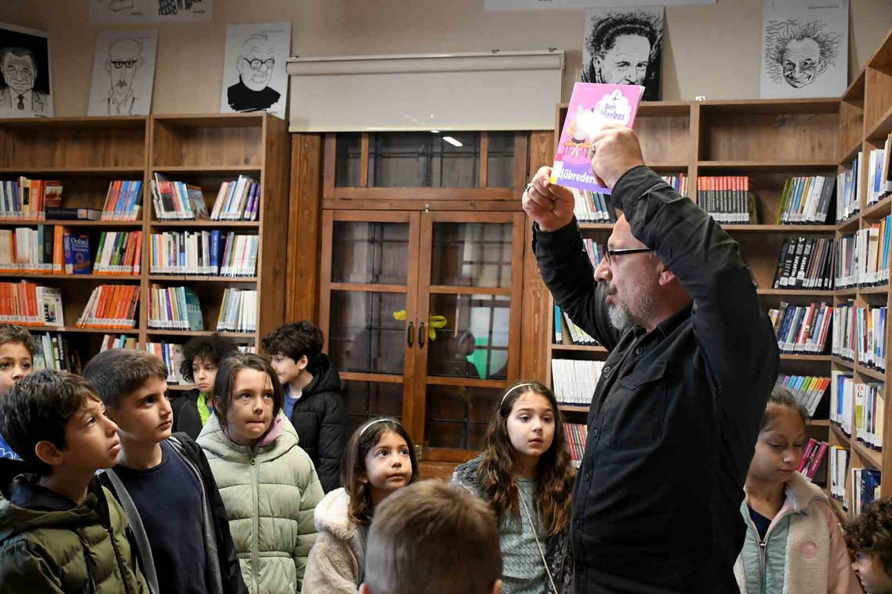 KUŞADASI KÜTÜPHANELER HAFTASINI DOPDOLU ETKİNLİKLERLE KARŞILADI