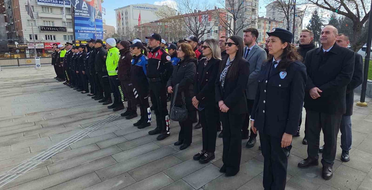 KÜTAHYA'DA, TÜRK POLİS TEŞKİLATI'NIN 181'İNCİ KURULUŞ YIL DÖNÜMÜ VE POLİS HAFTASI DOLAYISIYLA...