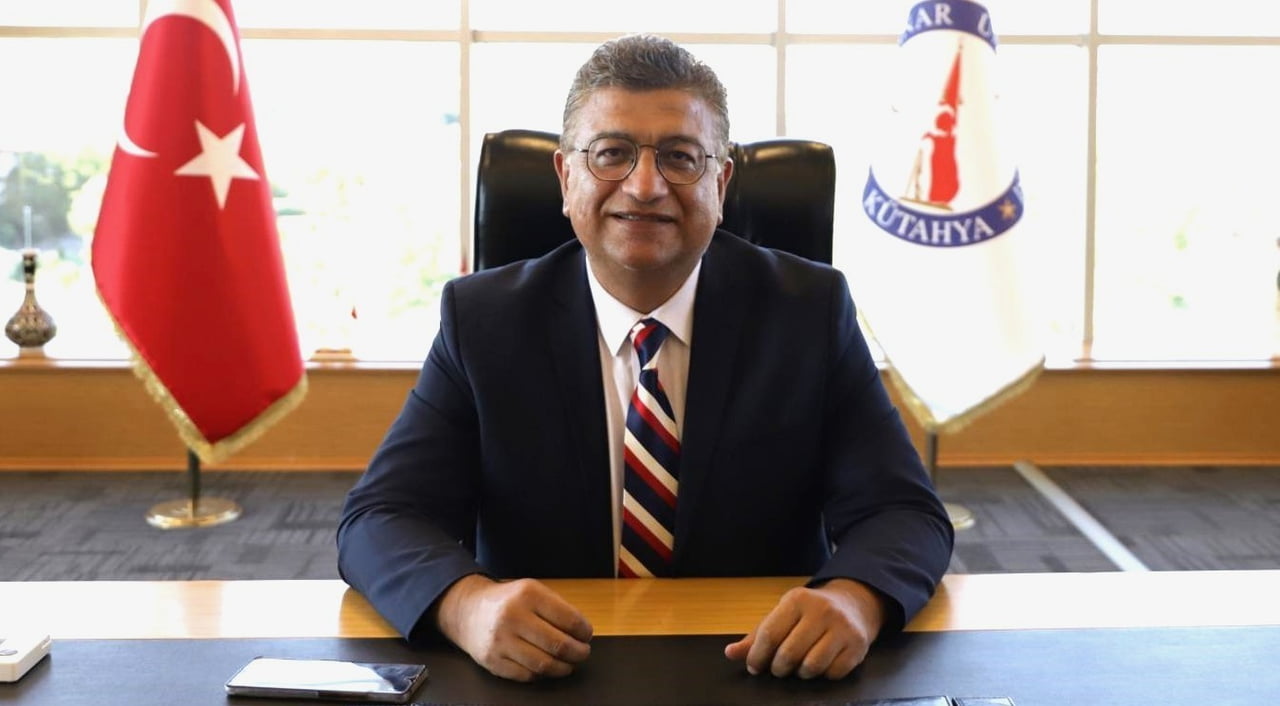 KÜTAHYA DUMLUPINAR ÜNİVERSİTESİ (DPÜ) REKTÖRÜ SÜLEYMAN KIZILTOPRAK, İSTANBUL’DA PLANLANAN...