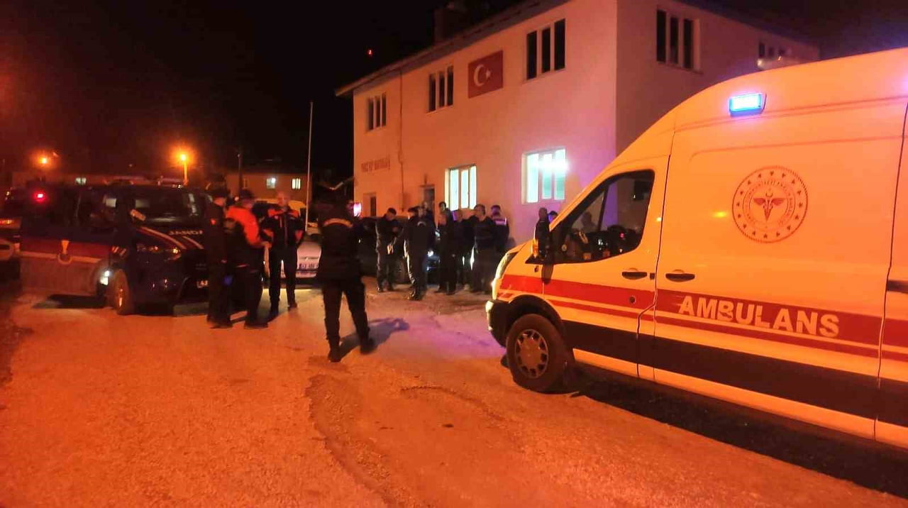 KÜTAHYALI KAYIP ŞAHIS, 8 KİLOMETRE UZAKTA SAĞ OLARAK BULUNDU