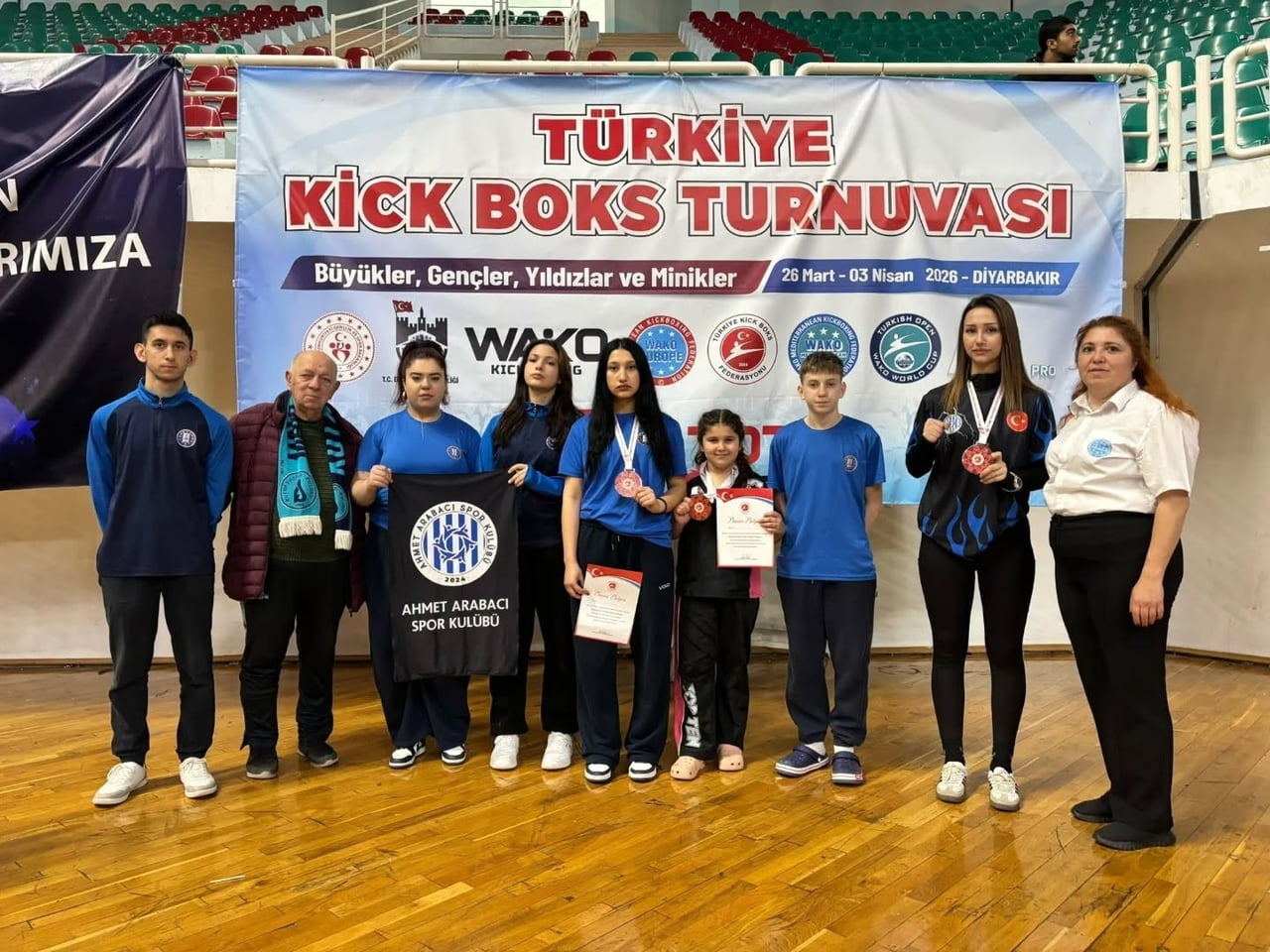 KÜTAHYALI MİNİK SPORCU TÜRKİYE İKİNCİSİ OLDU
