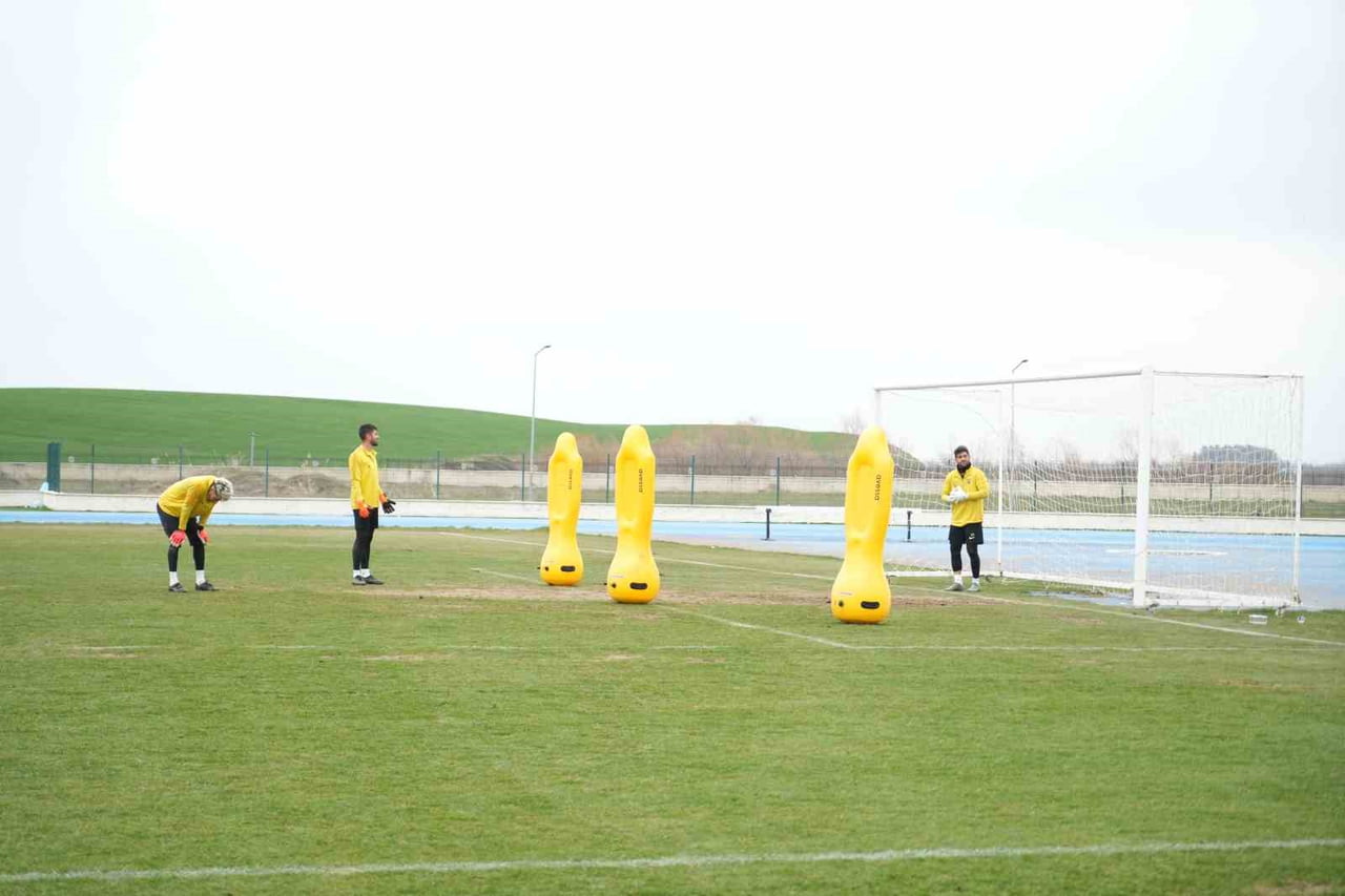 LİGİN BİTİMİNE 4 HAFTA KALA PLAY-OFF HATTINDA YER ALAN MUŞ SPOR KULÜBÜ, SAHASINDA GÜZİDE GEBZE...