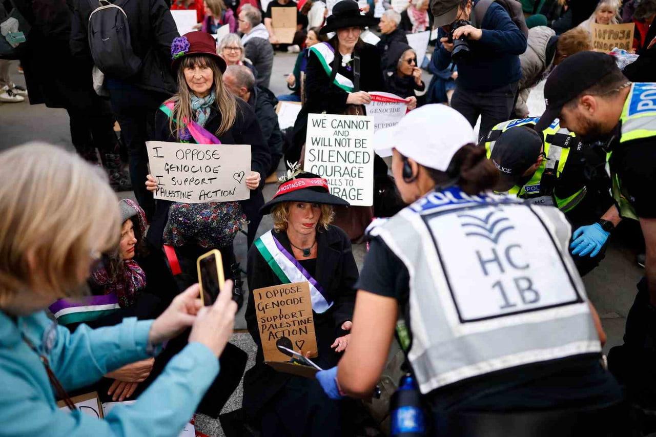 LONDRA’DA HÜKÜMET TARAFINDAN YASAKLI GRUP İLAN EDİLEN "PALESTİNE ACTİON" (FİLİSTİN İÇİN EYLEM)...