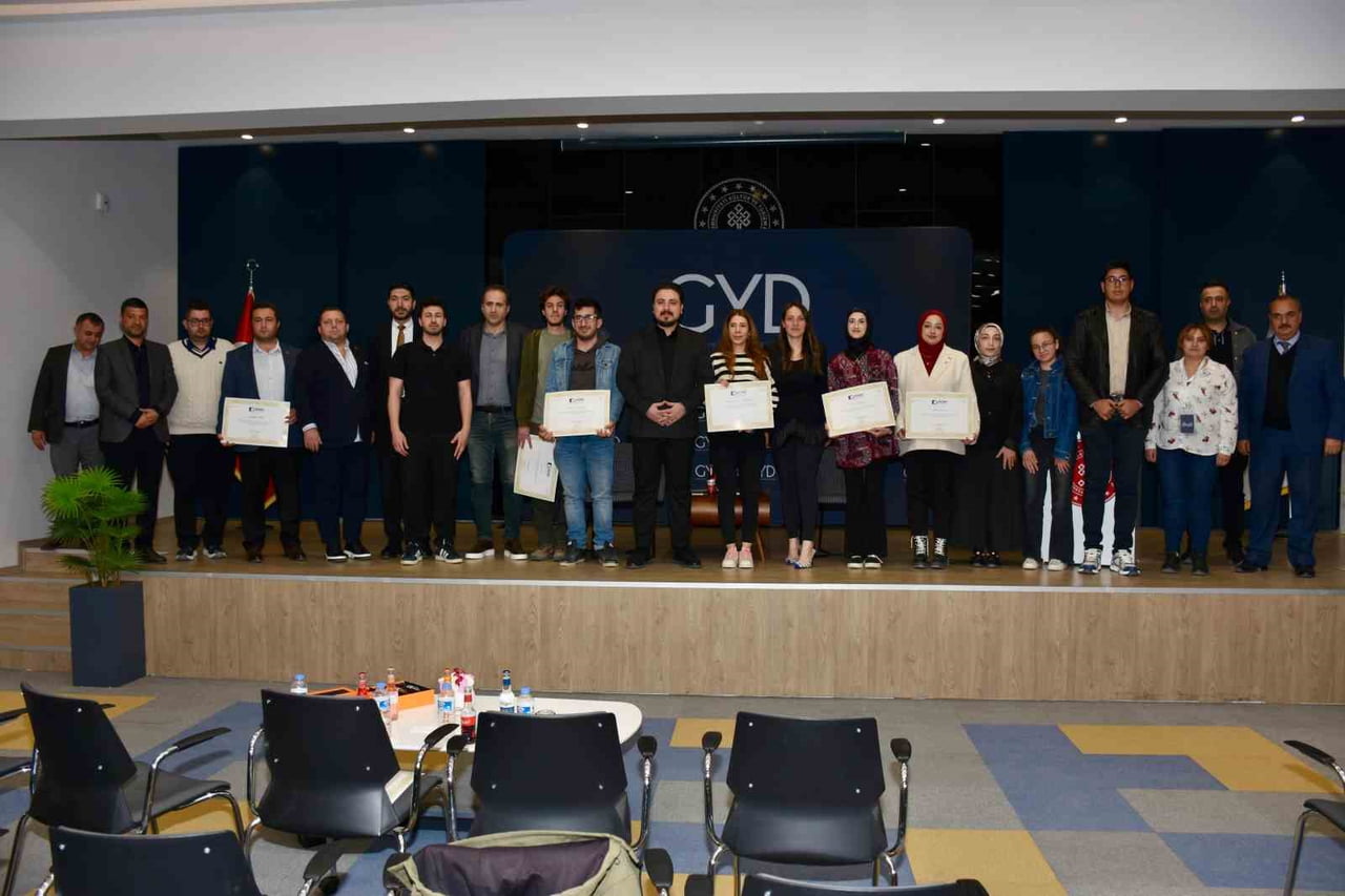 MALATYA’DA "GİRİŞİMCİ KÜTÜPHANESİ" PROGRAMI