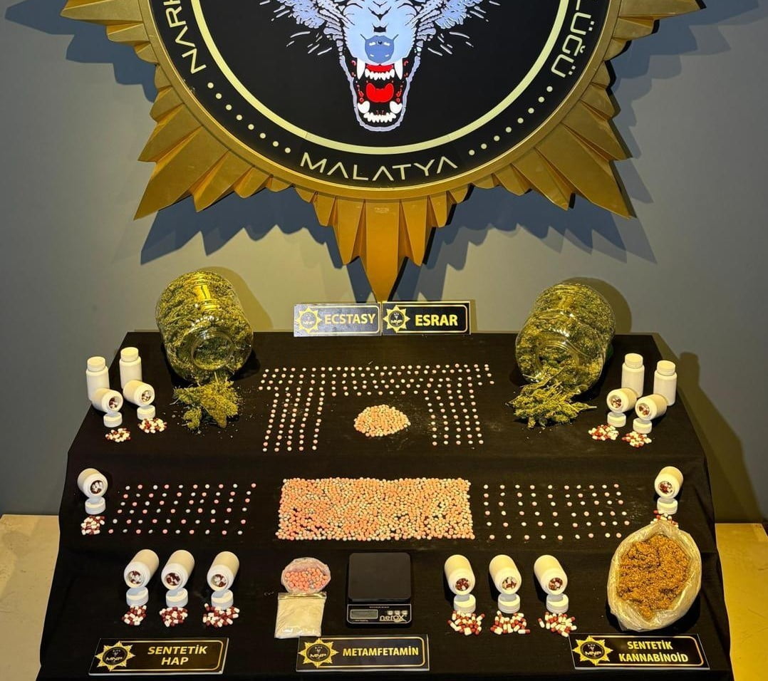 MALATYA’DA ‘TORBACI’ OPERASYONU: 5 TUTUKLAMA
