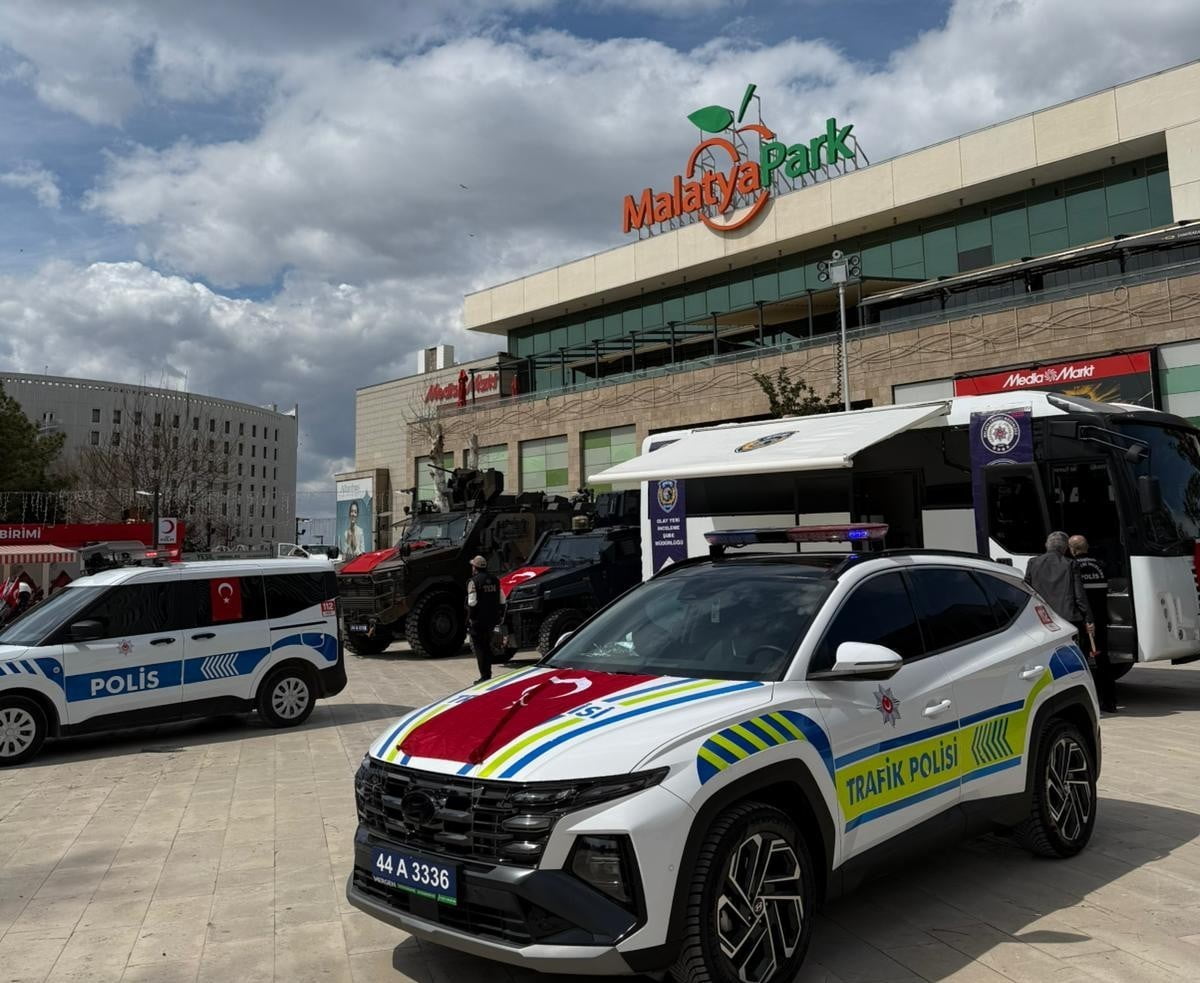 MALATYAPARK AVM’DE POLİS HAFTASI ETKİNLİĞİ BAŞLADI