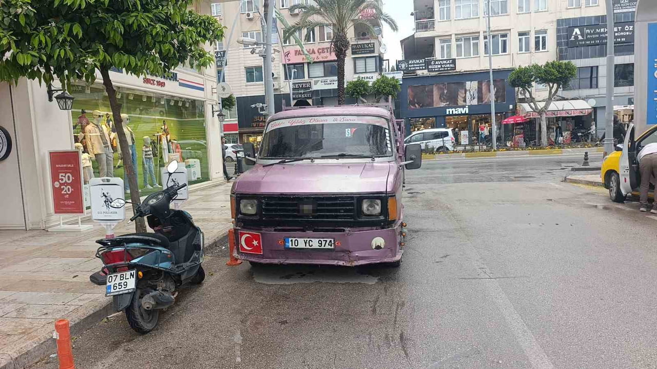 MANAVGAT İLÇESİNDE PARK YASAĞINI İHLAL ETTİĞİ GEREKÇESİYLE BİN 246 TL PARA CEZASI UYGULANAN...