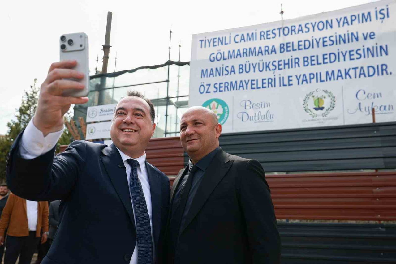 MANİSA'DA 2017 YILINDAKİ DEPREMDE AĞIR HASAR ALARAK İBADETE KAPANAN TARİHİ TİYENLİ CAMİİ'NİN...