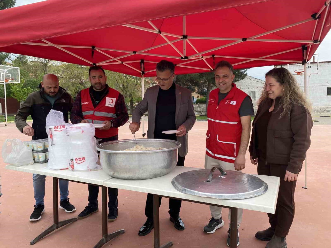 MANİSA'NIN ALAŞEHİR İLÇESİNDE 8 NİSAN DÜNYA ROMANLAR GÜNÜ ETKİNLİKLERİ KAPSAMINDA DÜZENLENEN...