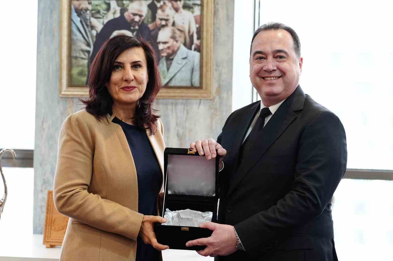 MANİSA BÜYÜKŞEHİR BELEDİYESİ, YEREL YÖNETİMLERDE ŞEFFAFLIĞI VE KALİTEYİ TEMSİL EDEN ULUSLARARASI...