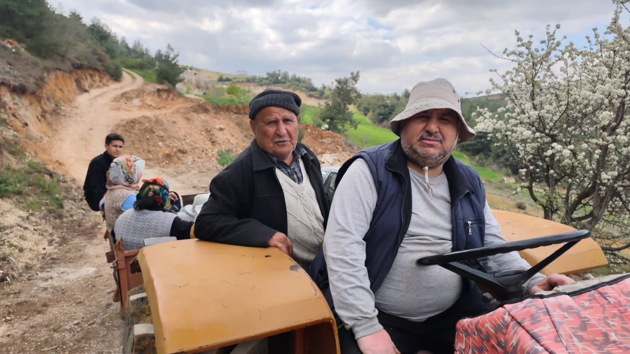 MANİSA’DA ETKİLİ OLAN YOĞUN YAĞIŞLARIN ARDINDAN MEYDANA GELEN HEYELAN, ŞEHZADELER İLÇESİNE BAĞLI...