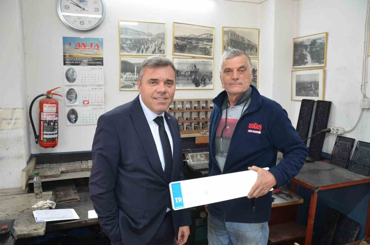 MANİSA’DA STANDART DIŞI OLARAK BİLİNEN "APP" (AMERİKAN PRESS PLAKA) KULLANIMINA YÖNELİK VERİLEN...